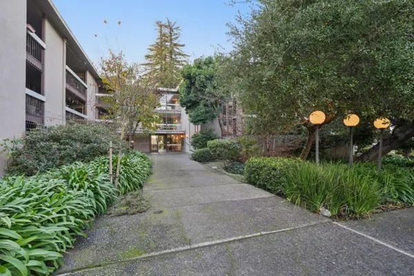 323 Monte Vista Avenue  #203, OAKLAND, CA 94611