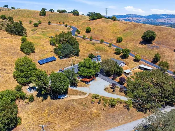 1755 Paradise View, MORGAN HILL, CA 95037