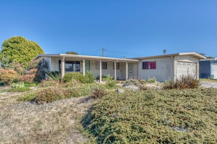 Address Withheld By Seller, Salinas, CA 93901 - #2