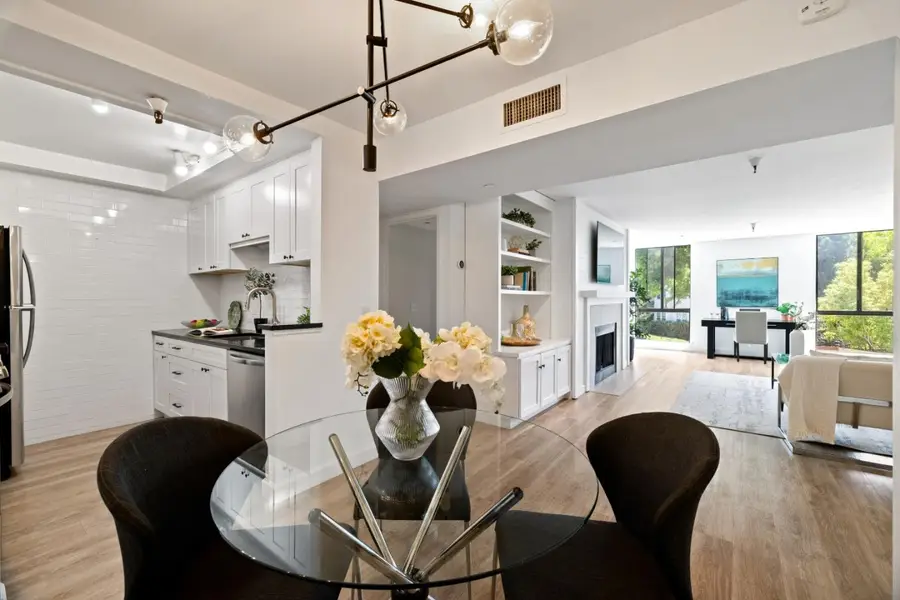 1210 Bellevue Avenue  #204, Burlingame, CA 94010 - #3