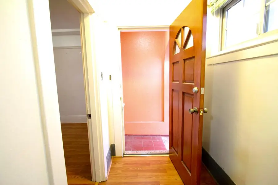 255 Munich Street, San Francisco, CA 94112 - #2