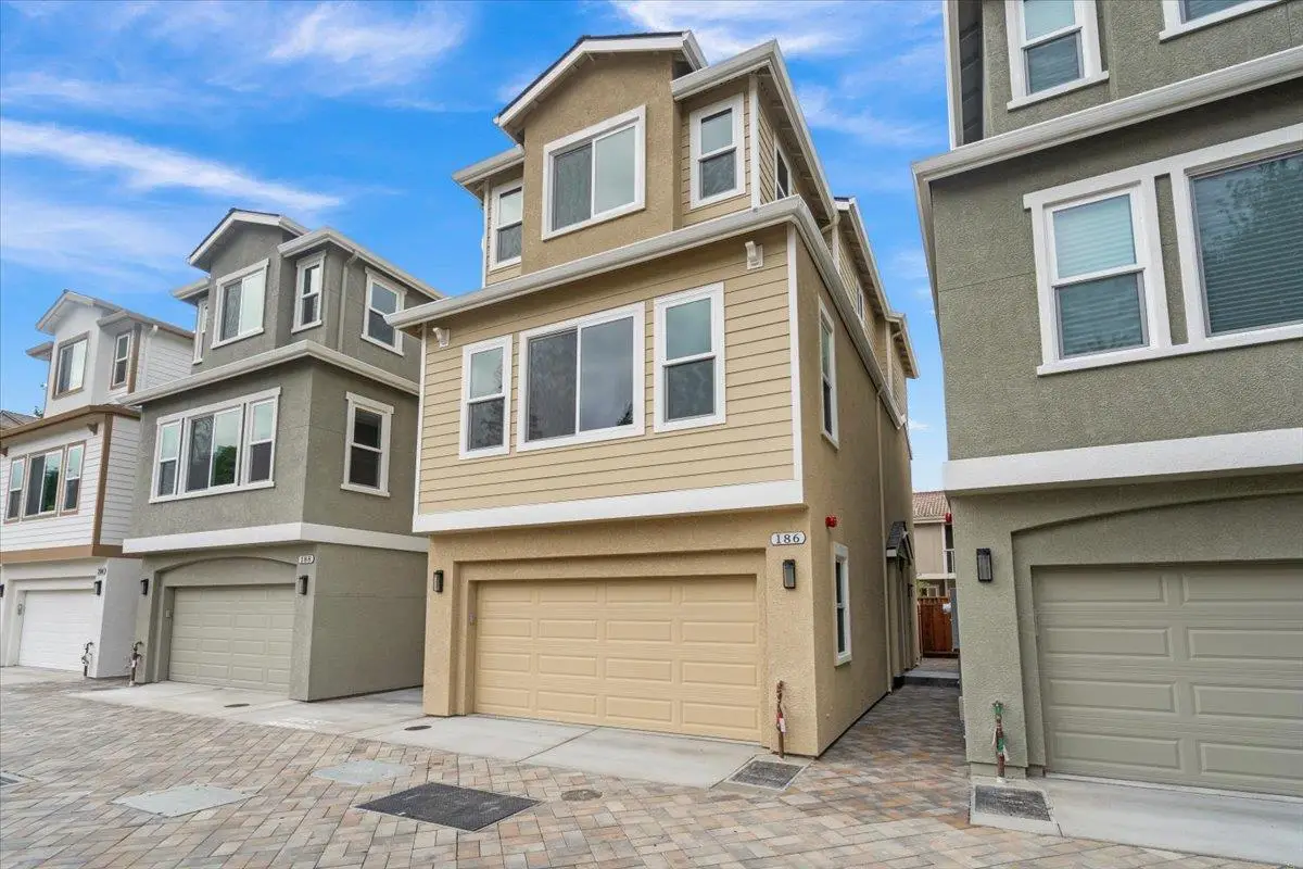 186 Rincon Avenue, Campbell, CA 95008 - #1