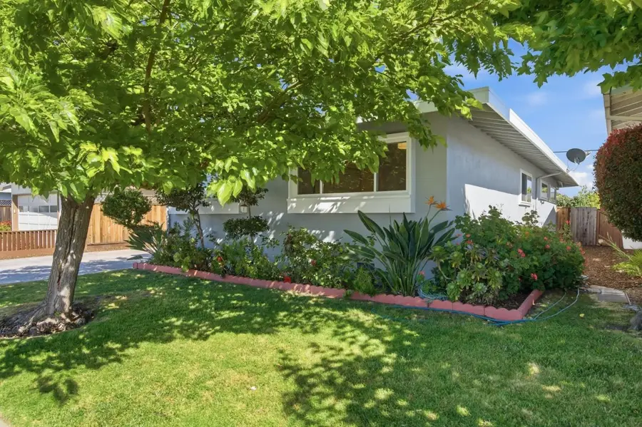1358 Claudia Avenue, San Mateo, CA 94403 - #3