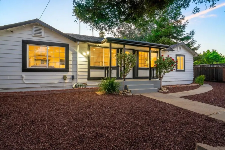 1131 Shamrock Drive, Campbell, CA 95008 - #2