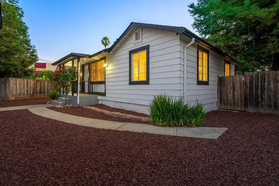 1131 Shamrock Drive, Campbell, CA 95008 - #3