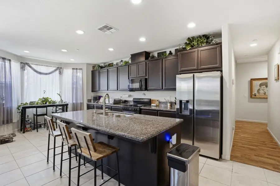1437 Willmott Road, Los Banos, CA 93635 - #2
