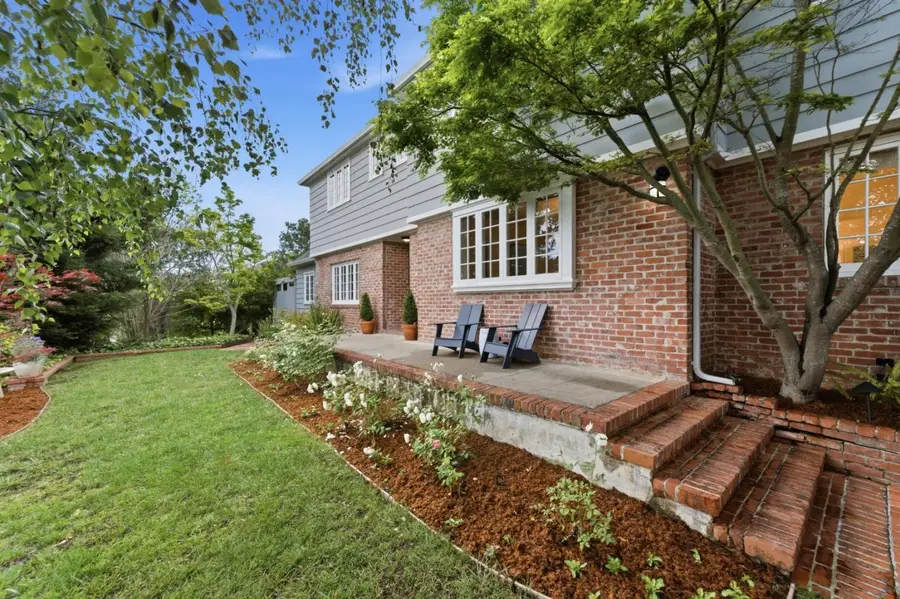 2835 Hillside Drive, Burlingame, CA 94010 - #2