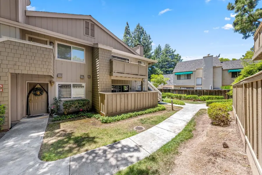 5691 Makati Circle  #G, San Jose, CA 95123 - #3