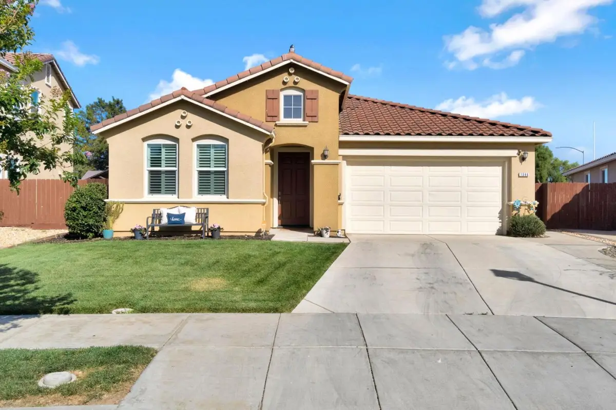 1596 Manzanita Way, Los Banos, CA 93635 - #1