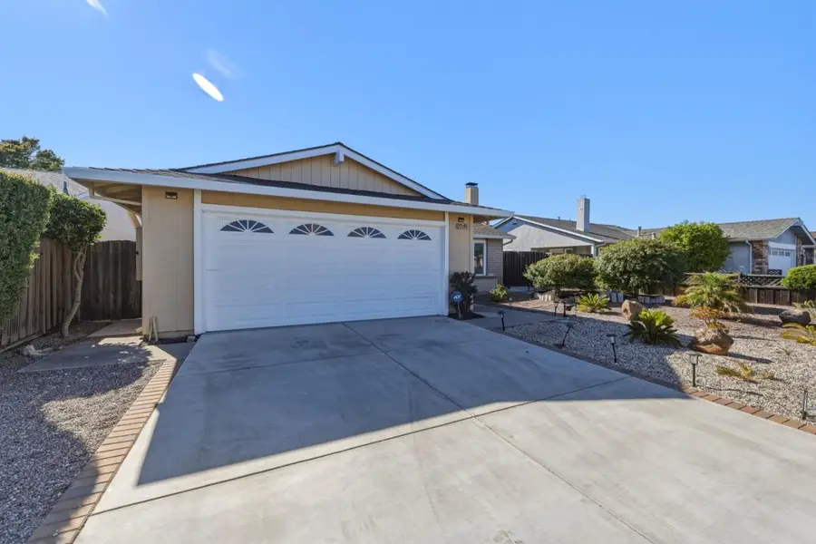 241 Winchester Court, Foster City, CA 94404 - #2