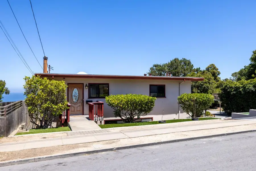 674 Pine Street, Monterey, CA 93940 - #2