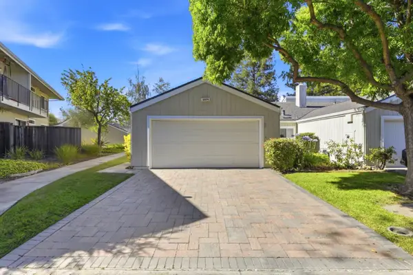 22674 Silver Oak Court, CUPERTINO, CA 95014