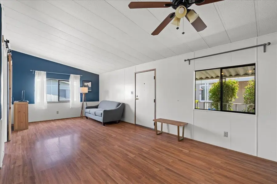 1075 Space Park Way, Mountain View, CA 94043 - #3