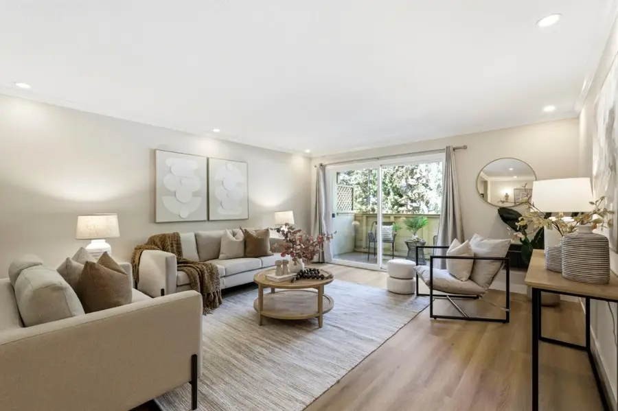 1031 Crestview Drive  #106, Mountain View, CA 94040 - #2