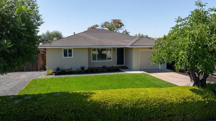 80 Roosevelt Avenue, San Martin, CA 95046 - #3
