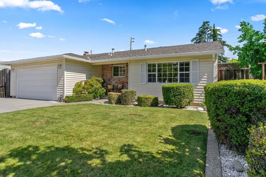 1001 Latimer Avenue, Campbell, CA 95008 - #2