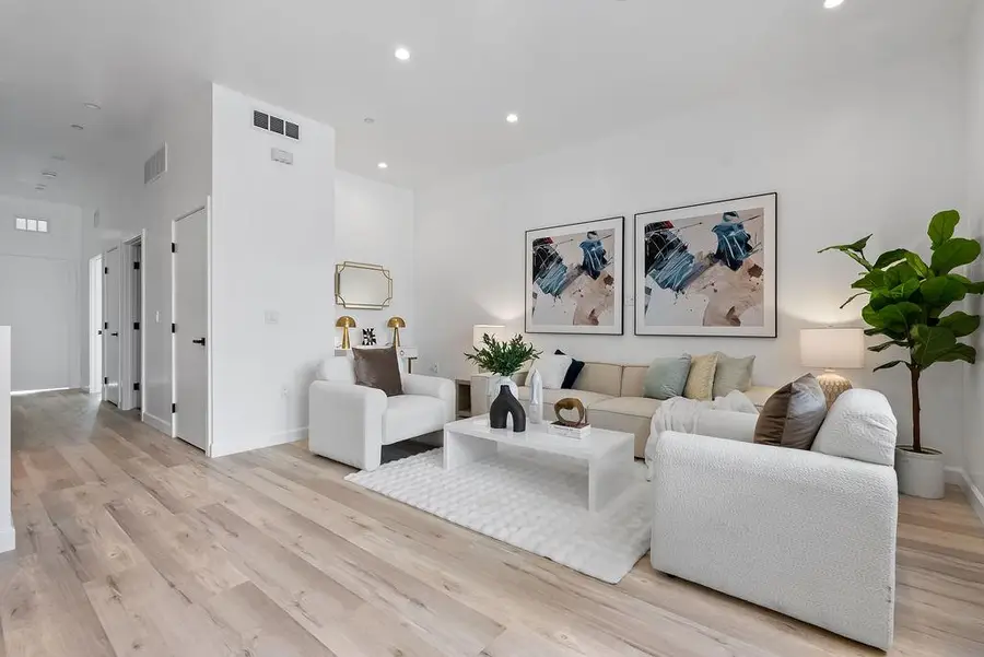889 McLellan Drive  #206, South San Francisco, CA 94080 - #2