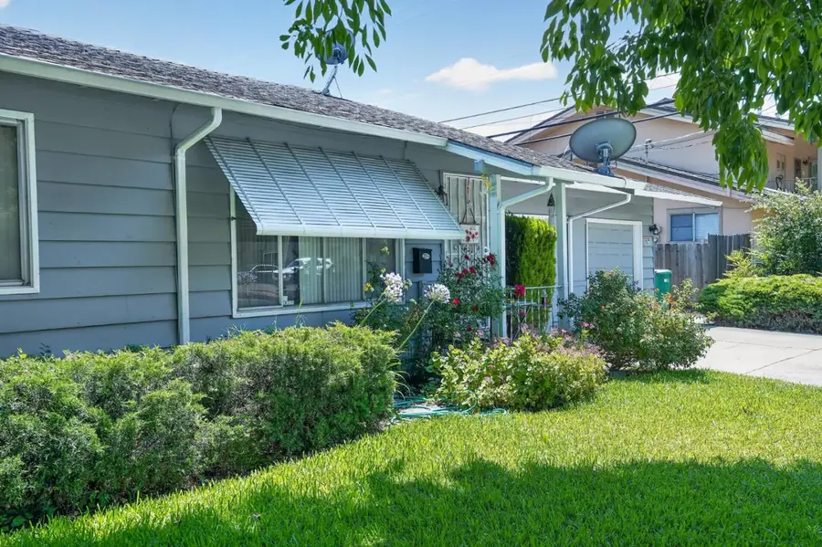 442 Lincoln Road, Stockton, CA 95207 - #2