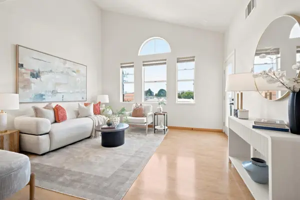 88 17th Avenue  #304, San Mateo, CA 94402
