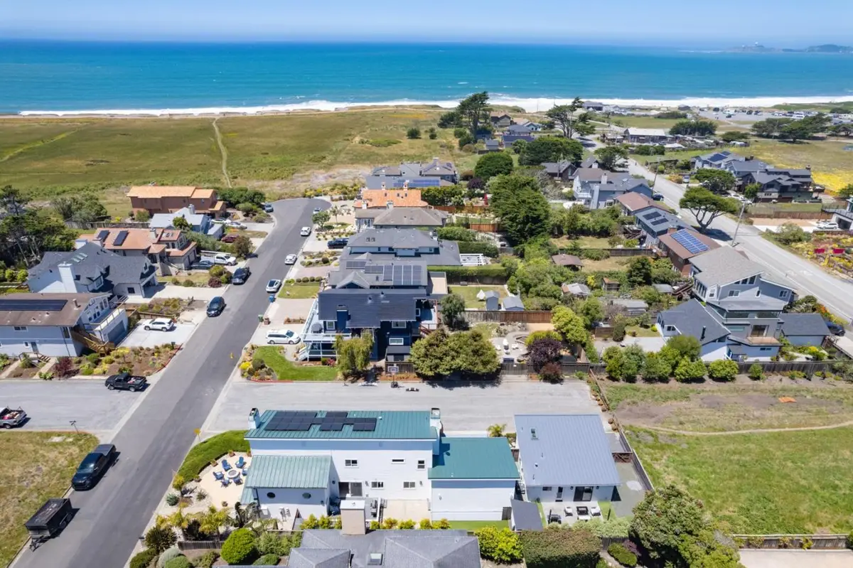 201 Miramontes Avenue, Half Moon Bay, CA 94019 - #1