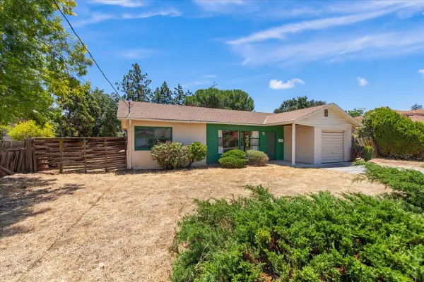 20860 Garden Gate Drive, CUPERTINO, CA 95014
