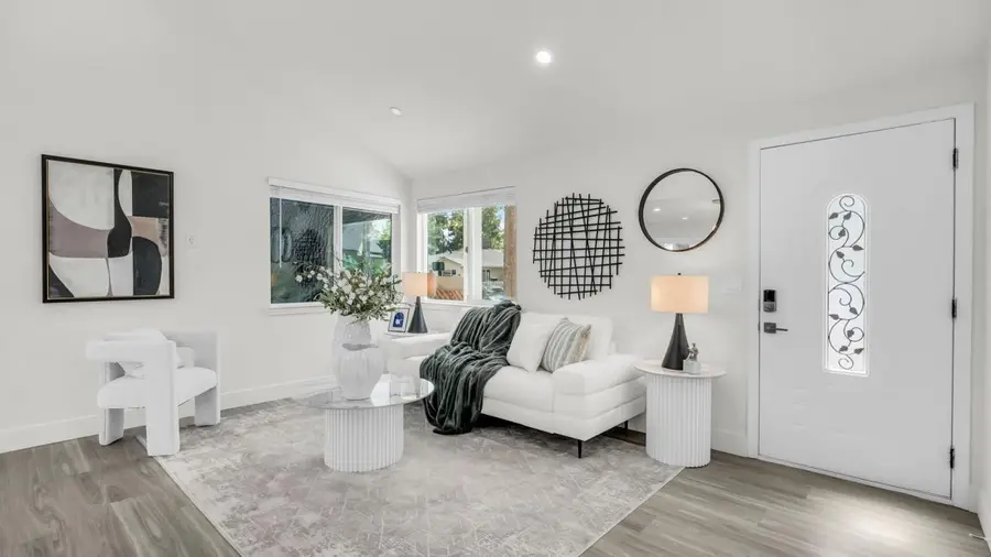 186 Fair Oaks Street, Mountain View, CA 94040 - #2