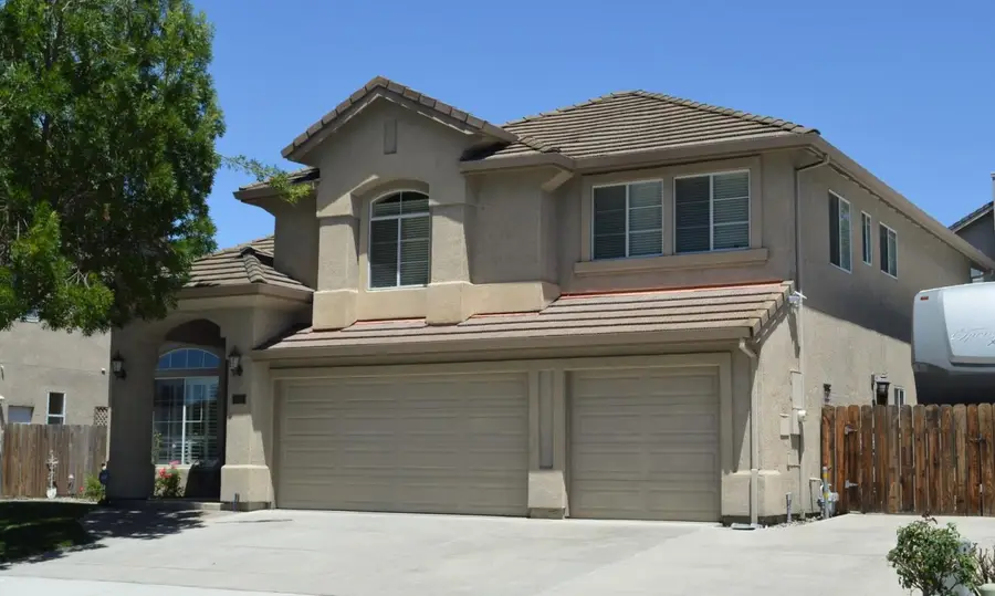 1121 Cypress Street, Hollister, CA 95023 - #2