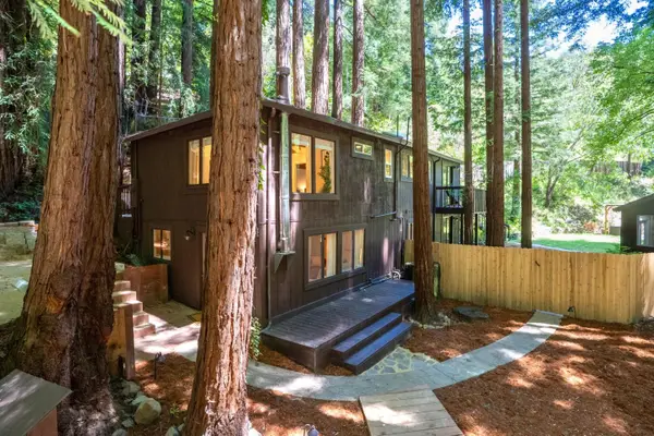 24250 Glenwood Drive, LOS GATOS, CA 95033