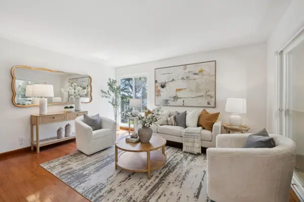 1101 Continentals Way  #112, BELMONT, CA 94002