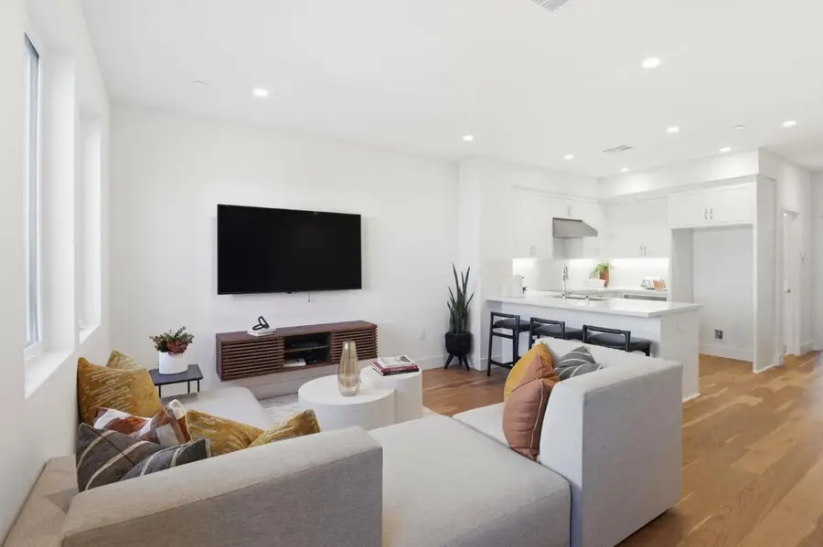 1129 Esther Court, Palo Alto, CA 94303 - #3