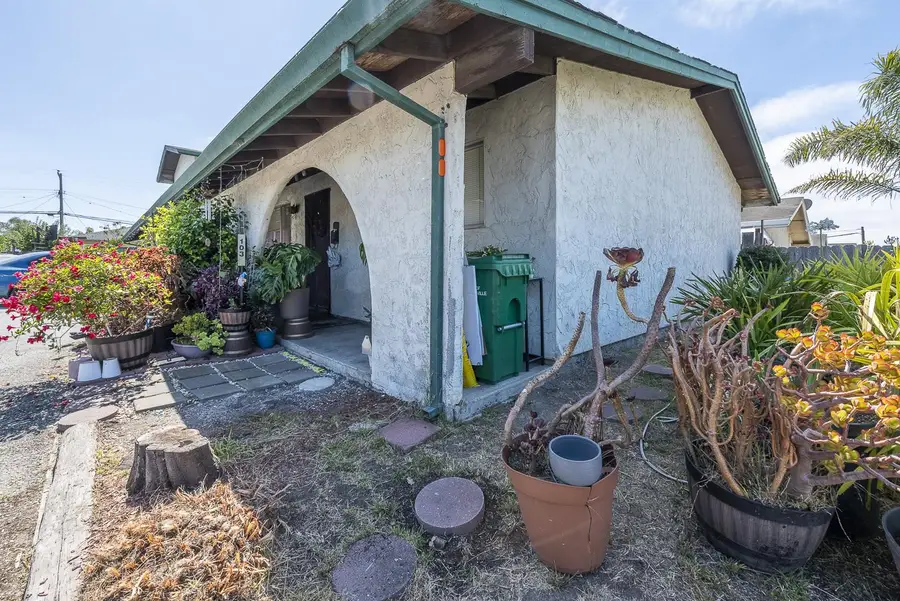 103-105 Holm Road, Watsonville, CA 95076 - #2