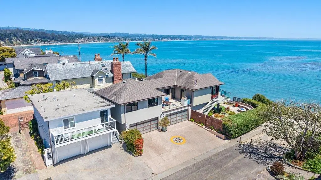 100 Oakland, Capitola, CA 95010 - #1