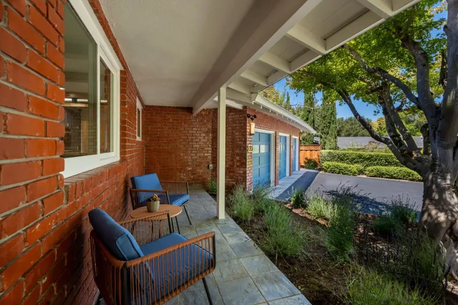 23 Shasta Lane, Menlo Park, CA 94025 - #3