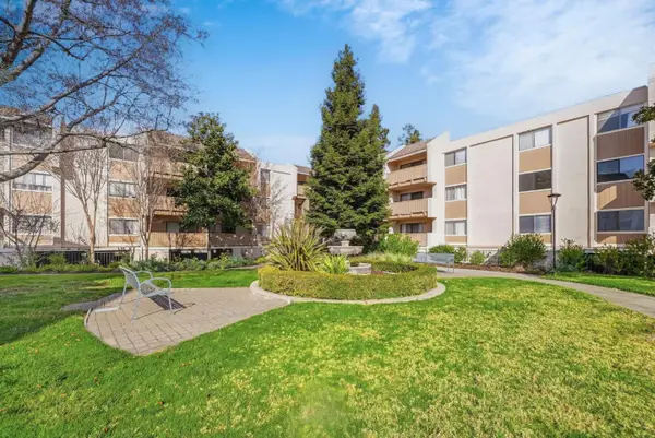 400 Ortega Avenue  #216, Mountain View, CA 94040