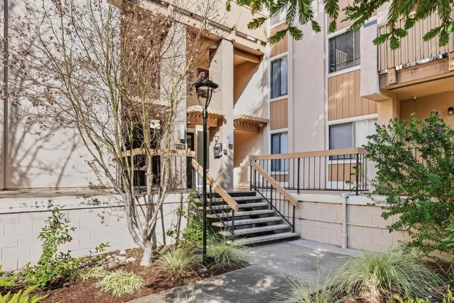 400 Ortega Avenue  #216, Mountain View, CA 94040 - #2