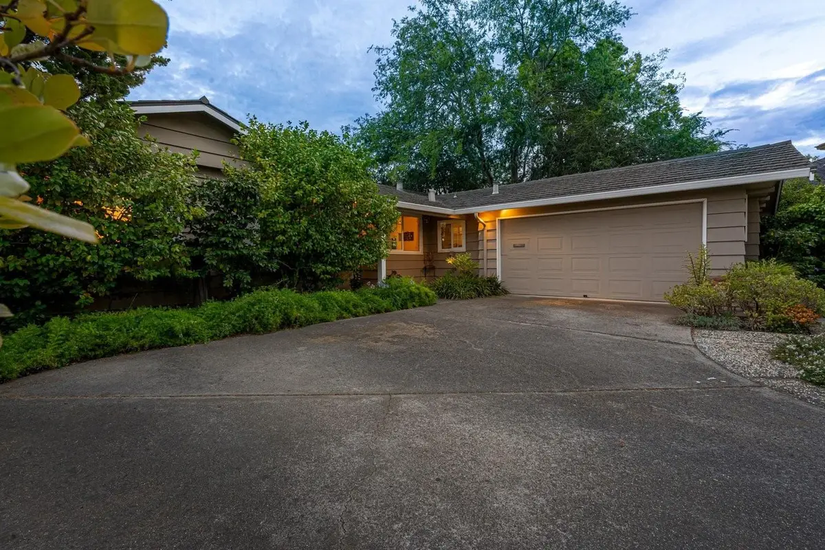 924 Kamsack Court, Sunnyvale, CA 94087 - #1