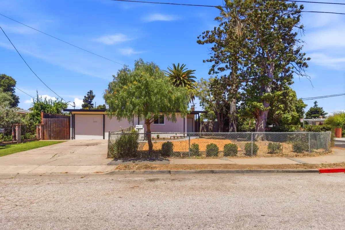 1827 Stevens Avenue, East Palo Alto, CA 94303 - #1