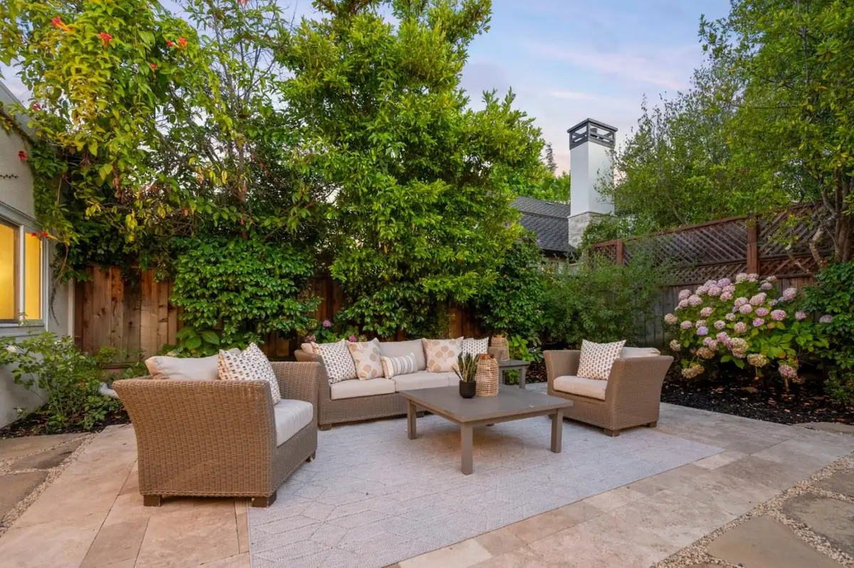 1715 Ralston Avenue, Burlingame, CA 94010 - #1