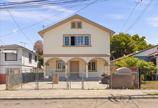 9624 C Street, OAKLAND, CA 94603