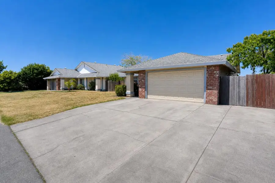 7913 Cottonleaf Way, Sacramento, CA 95828 - #2