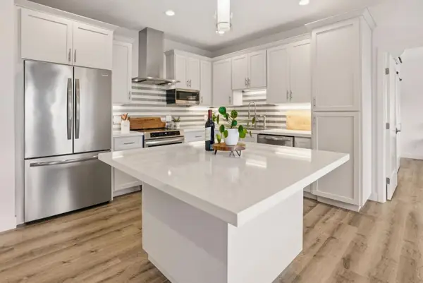 4104 Scotts Valley Drive  #306, SCOTTS VALLEY, CA 95066