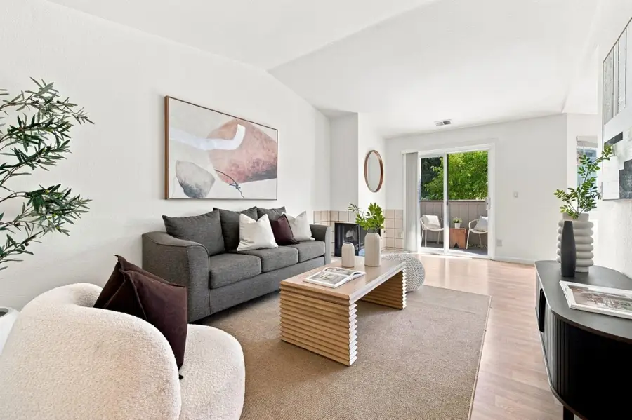 2286 Wine Maker Way, San Jose, CA 95124 - #3