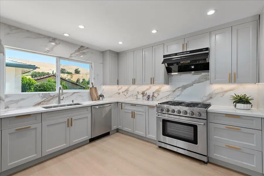 3681 Mace Court, San Jose, CA 95127 - #3