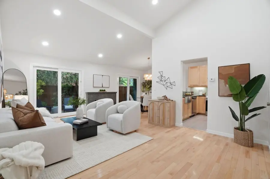 10977 Northseal Square, Cupertino, CA 95014 - #2