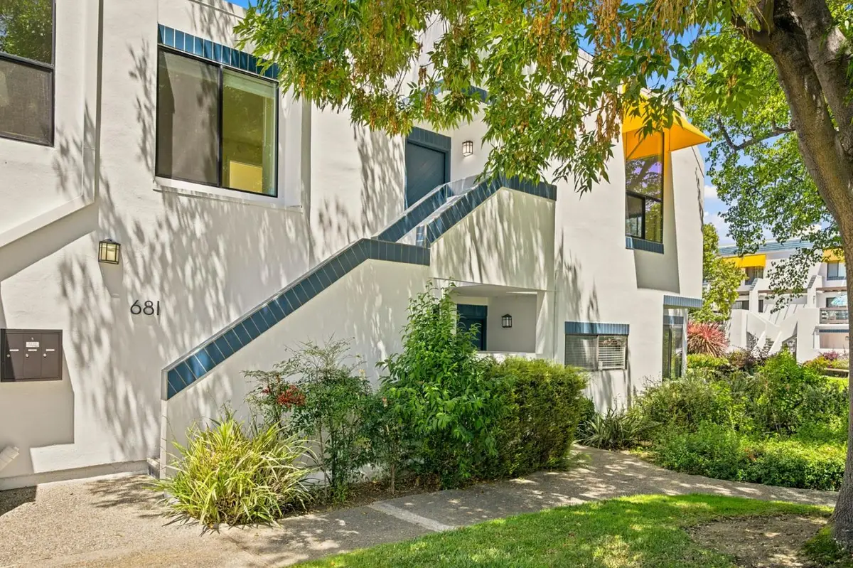 681 Portofino Lane, Foster City, CA 94404 - #1