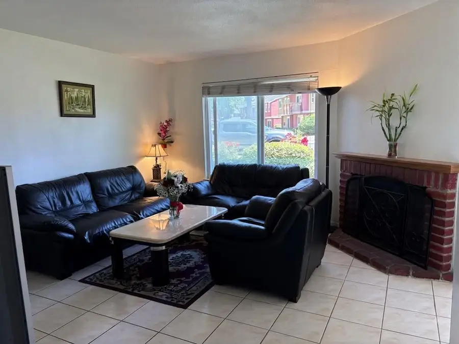 1664 Hollowcreek Place, San Jose, CA 95121 - #2