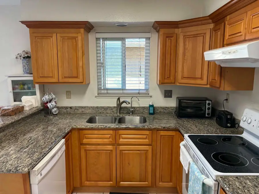 1664 Hollowcreek Place, San Jose, CA 95121 - #3