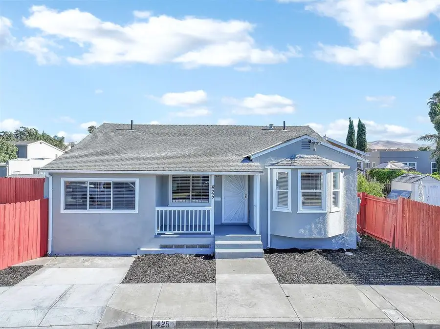 425 8th Street, Pittsburg, CA 94565 - #2
