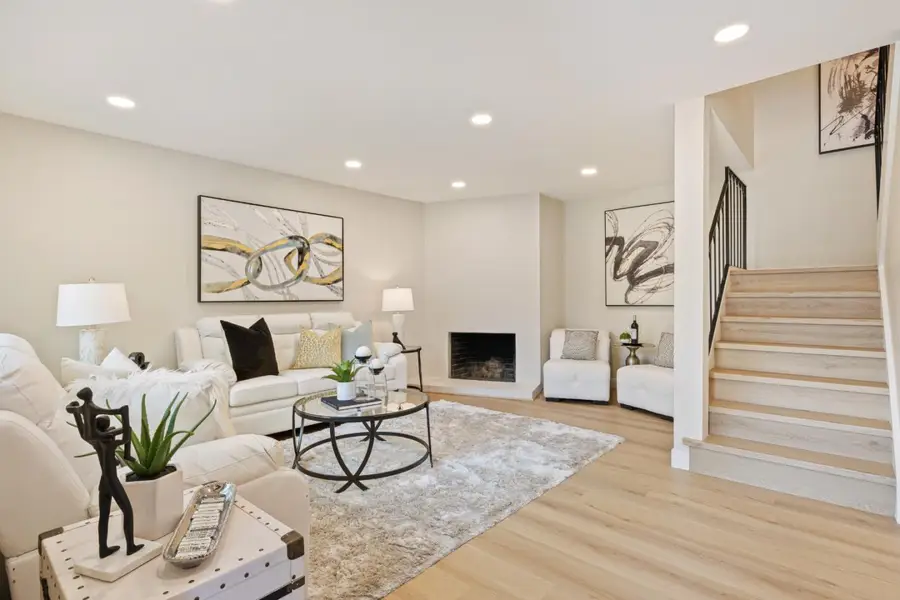 425 Poppy Place, Mountain View, CA 94043 - #3