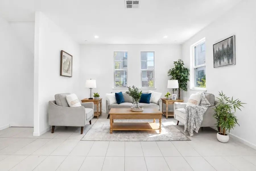 1022 Onofrio Lane  #1, San Jose, CA 95131 - #3